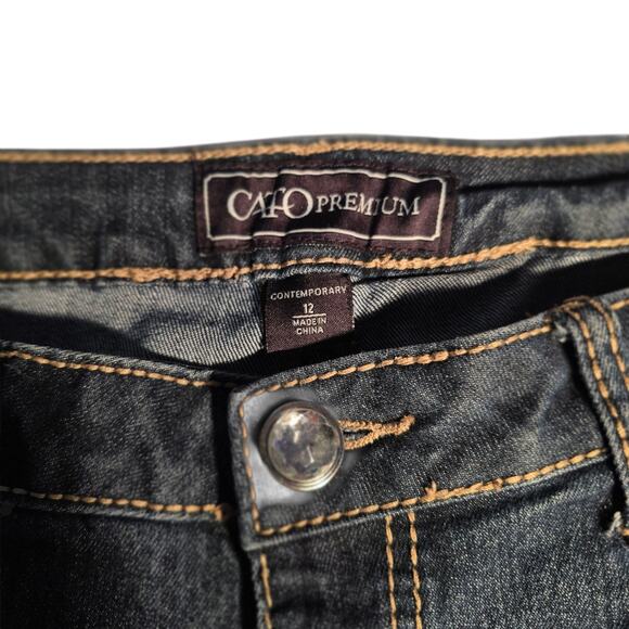 Last One Women Jeas size 12 comfortable yet classic look jeans w/ little bling - Picture 6 of 9